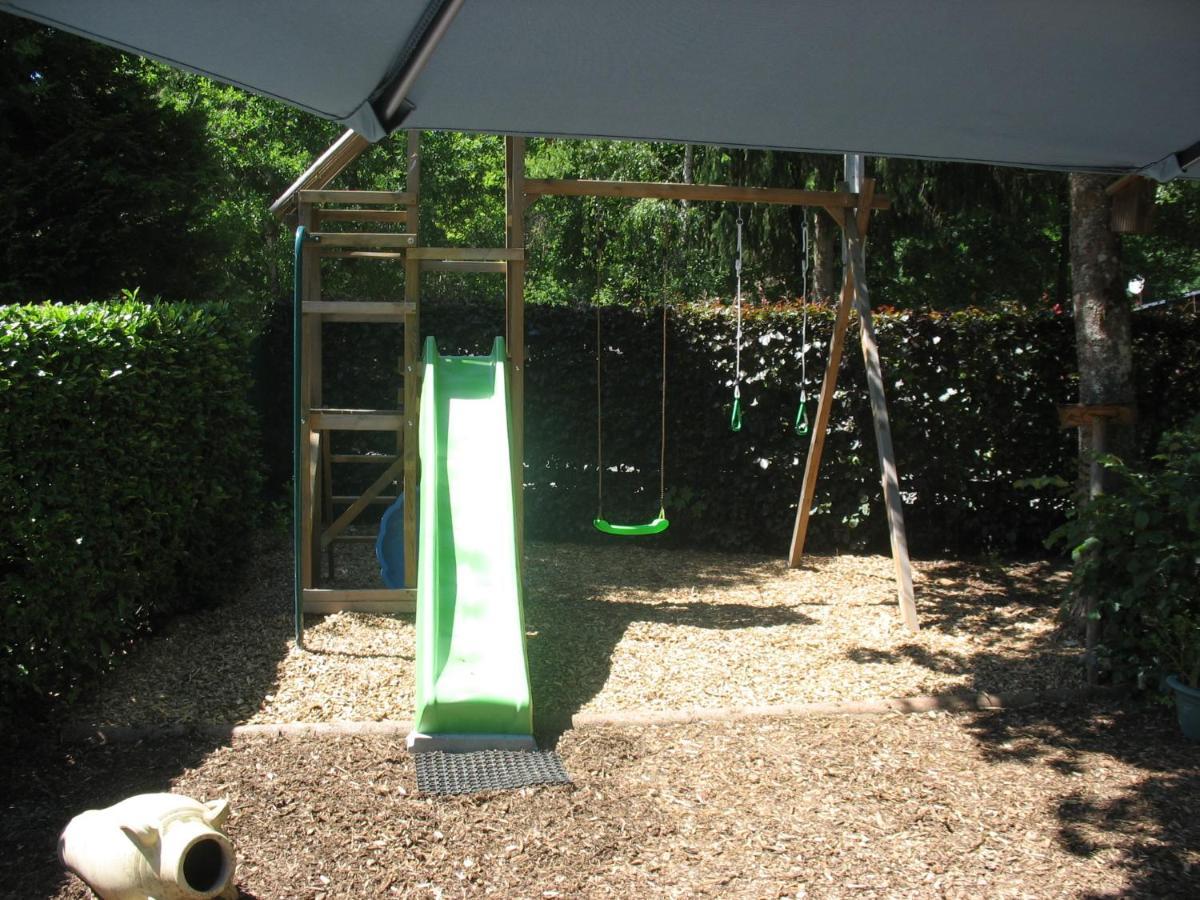 Durbuy Kleine Familiechalet Edelweiss 4 A 5 Pers エクステリア 写真