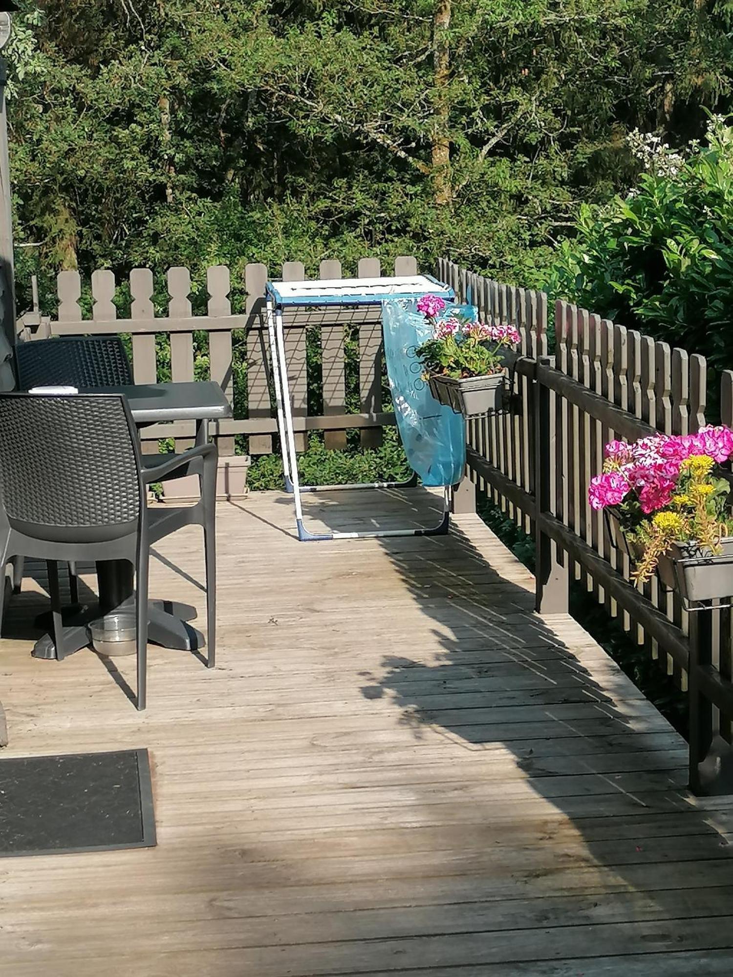 Durbuy Kleine Familiechalet Edelweiss 4 A 5 Pers エクステリア 写真